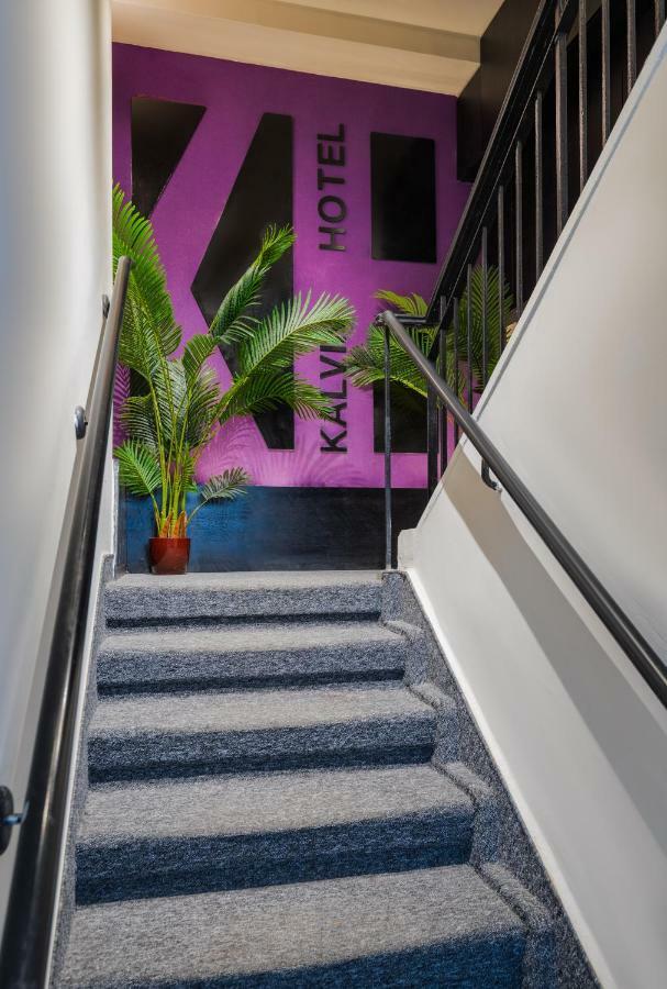 Kalvin Boutique Hotel By Levinsky Market Tel-Aviv エクステリア 写真